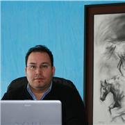 Soy profesional en Diseño y publicidad y Profesor de español nativo. Ofrezco clases particulares virtuales
